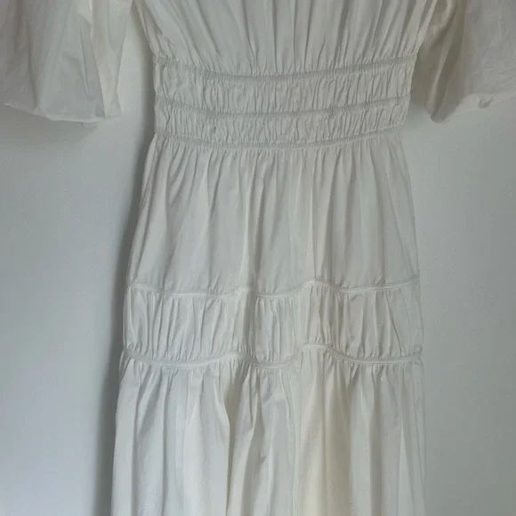 Showpo White V-Neck Puff Sleeve Maxi Dress Size 4 - Picture 10 of 15